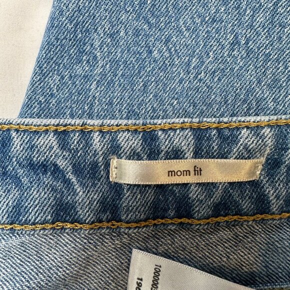 Wrangler Mom Fit Blue Jeans 14/32 - Picture 9 of 12